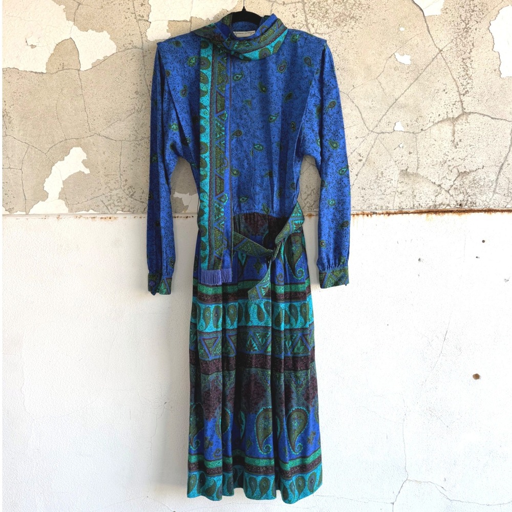 Vintage Maxi Dress Blue Paisley Belted Matching Scarf CA Design Dorothy Samuel L